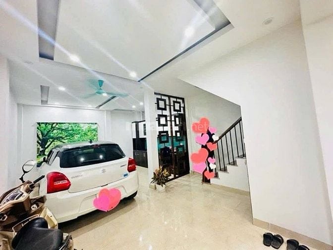 VIP TÂY HỒ - NHÀ ĐẸP LÔ GÓC - GARA Ô TÔ - VÀI BƯỚC RA MẶT NGÕ KINH DOA