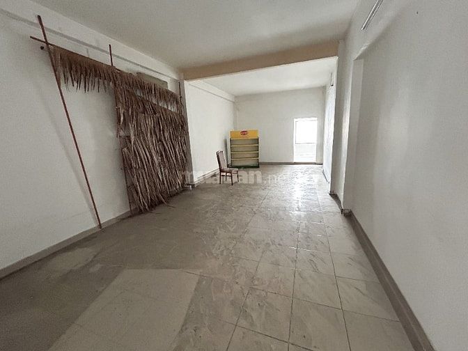 176 KDV 4 tầng 340m2 sàn ngay vòng xoay tiện oto đi lại giá chỉ 18tr