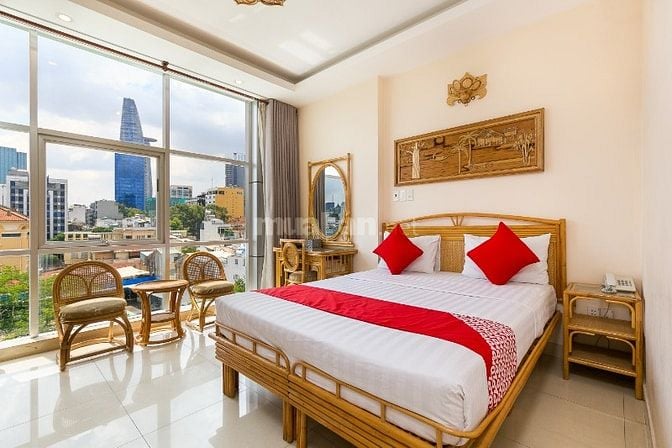 Khách sạn quận 1 cần tuyển gấp Nam lễ tân khách sạn ca đêm