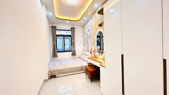 Siêu Hiếm 3 tầng Kế CV Phú Nhuận, 32m2, nở hậu tài lộc, 3PN Full NT 