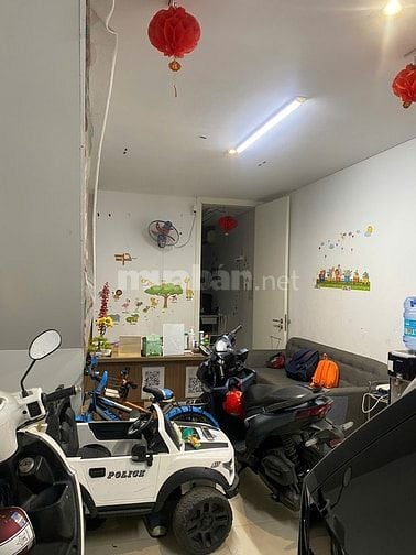 Nhà đẹp hẻm xe hơi Nguyễn Thị Xiếu, Quận 7, 65m2, 3 tầng chỉ 8.5 tỷ
