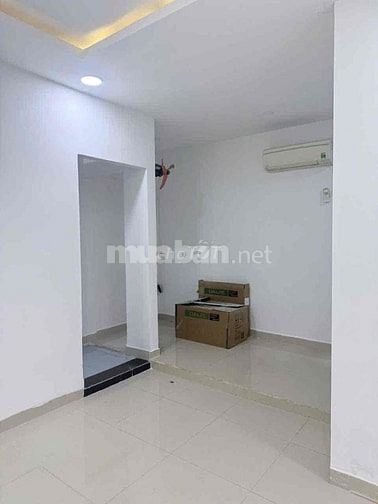 Nhà Mặt Đất Hòa Cường – Giá Chỉ 2,6 Tỷ – FULL Công Năng