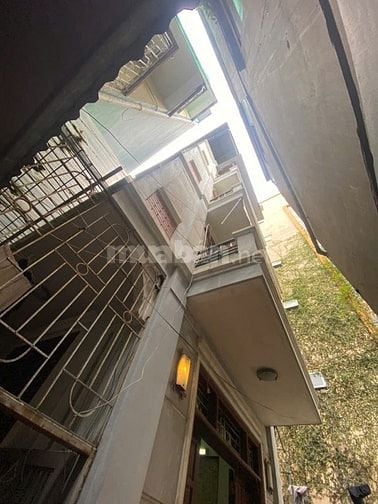Nợ ngân hàng, bán gấp Biệt Thự 5 tầng Giảng Võ, giá rẻ 156tr/m2