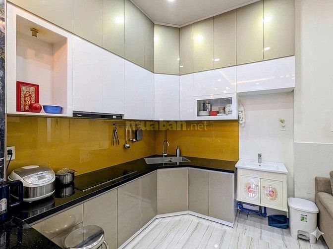 Bán Nhà Mới Đẹp Góc 2 Mặt Tiền Đường Huỳnh Tấn Phát, Quận 7  - 5TỶ390.