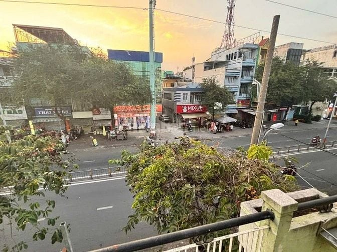 Cho thuê nhà MT Minh Phụng Q11 khu sầm uất giá rẻ nhất khu vực 
