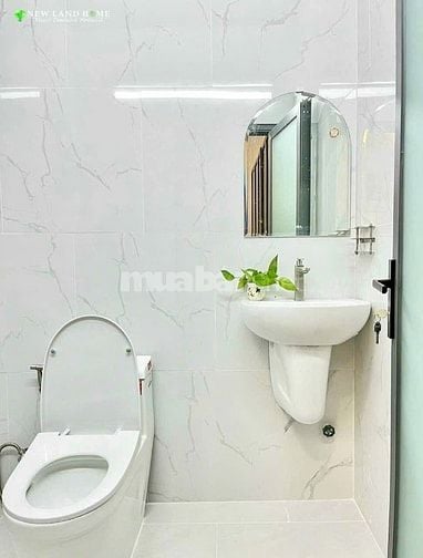 Nhà Bán 150 Đường 79 Phường Tân Quy Quận 7. Dt 5.7x21m 5 Tầng
