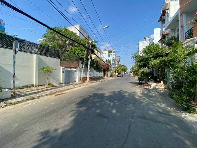 Nhà cấp 4 DT 4x20m - 8x20m - 12x20m đường số phường Tân Quy Quận 7
