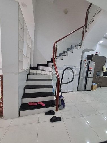 Lê Đức Thọ, hẻm 12m thông, 64m2, Gần chợ Xóm Mới, Giá nhỉnh 6 tỷ
