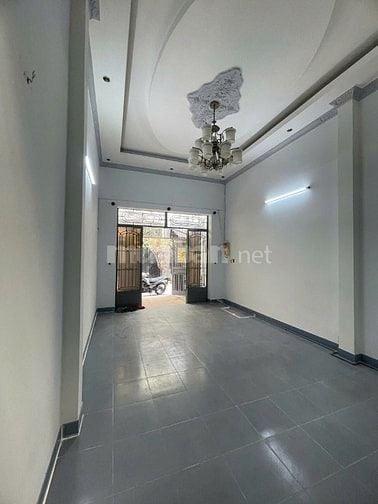Bán Nhà HXH 681 Âu Cơ, P.10, Quận Tân Bình - Gần các quận trung tâm 