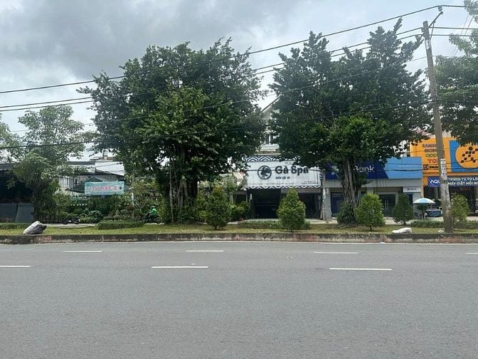 Bán nhà khu Tên Lửa, MT đường Số 7, DT 6 x 21m, 27.5 tỷ. (có 3 căn)