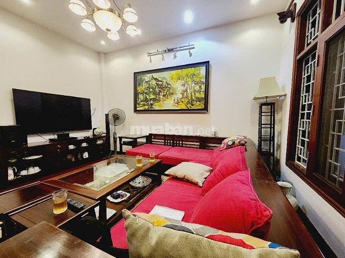 CC bán nhà BT LK 4 tầng 140m2 MT 10m đường 3 ô tô tránh