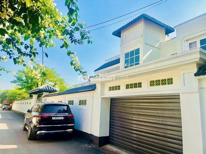 SIÊU PHẨM - VILLA CÓ 51M MẶT TIỀN - 51M MẶT TIỀN - DUY NHẤT THẢO ĐIỀN