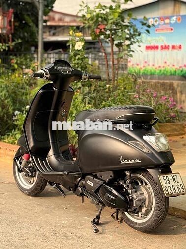 Vespa Sprint iget.abs 2017 Đen nhám bstp 9chủ