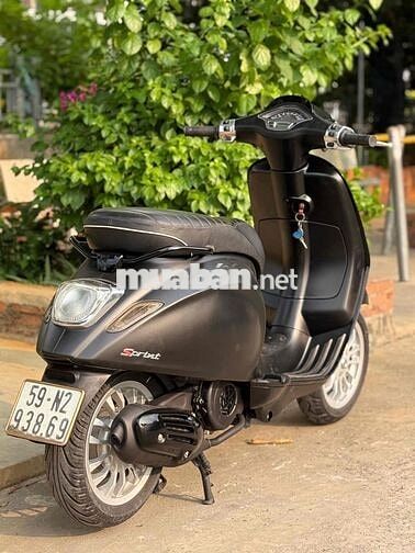 Vespa Sprint iget.abs 2017 Đen nhám bstp 9chủ