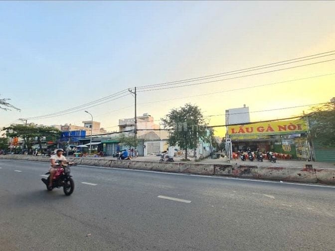 BÁN NHÀ NHÀ BÈ GIÁ TỐT – CHÍNH CHỦ – VỊ TRÍ ĐẸP – SỔ HỒNG RIÊNG