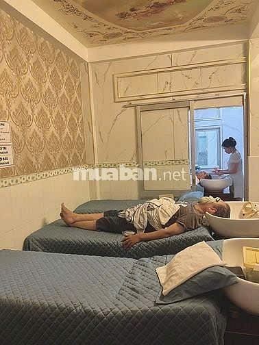 Cần tuyển: thợ nữ ráy tai, gội đầu Làm tại tiệm Quận 10