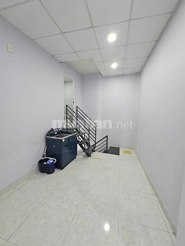 Nhà chiều ngang hơn 5m, 1trệt, 1lầu BTCT. Hẻm 326 Bùi MinhTrực, P6, Q8