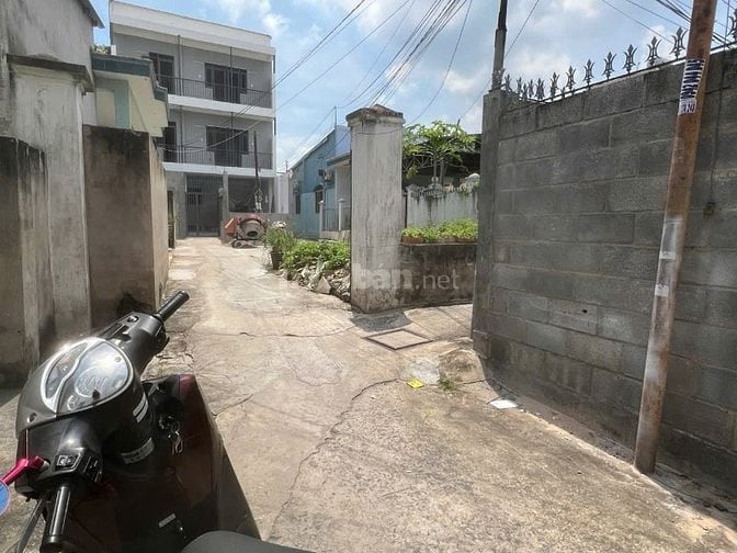 Chủ cần bán lô đất hẻm 3m đường Nguyễn Duy Trinh Q2