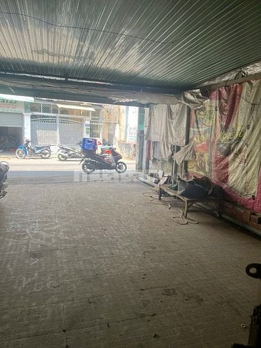 Cho thuê nhà nguyên căn 132m2 ( 6 x 22 ) , mặt bằng , kho xường 
