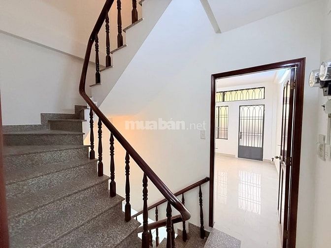 GẤP BÁN GIẢM SÂU NHÀ LÊ HỒNG PHONG QUẬN 10