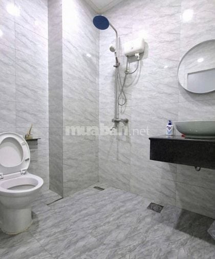 Bán CHDV Võ Văn Kiệt Q1 mới đẹp,thu nhập 32 triệu/tháng chỉ 8,1 tỷ.