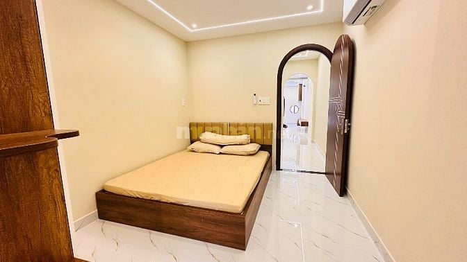 💥Siêu Phẩm + Siêu Hiếm💥 💥 Hẻm XH + 2 mặt tiền Trước Sau Nguyễn Kiệm
