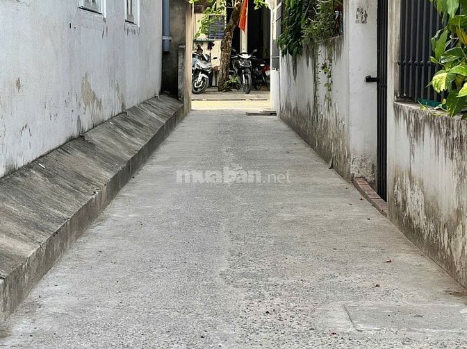 Chủ cần bán lô đất hẻm xe ba gác gần chợ Cây Xoài Q2