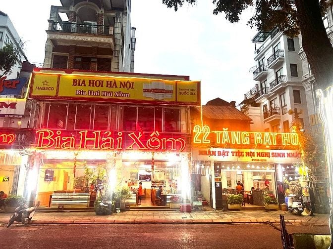 Cần bán nhà mặt phố 22 Tăng Bạt Hổ, phù hợp xây dinh thự