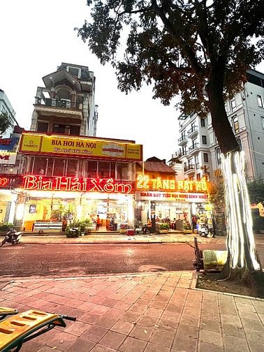 Cần bán nhà mặt phố 22 Tăng Bạt Hổ, phù hợp xây dinh thự