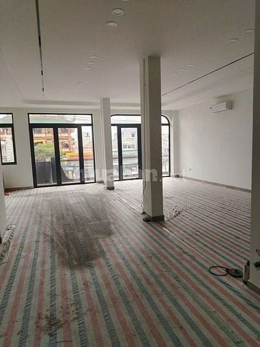 Cho Thuê mặt bằng trệt + lầu 1, 558b Nguyễn Thị Định, Quận 2, 8,3x23m