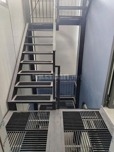 Cho Thuê mặt bằng trệt + lầu 1, 558b Nguyễn Thị Định, Quận 2, 8,3x23m