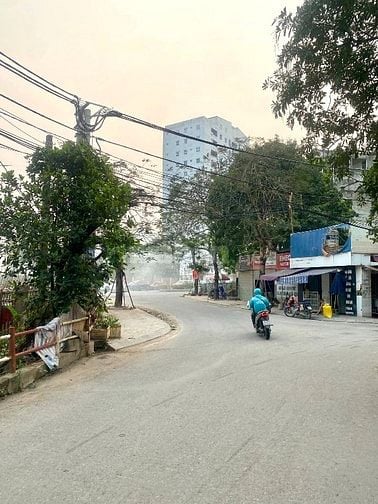 Bán nhà cấp 4 Kim Giang, vị trí 2 mặt tiền, ô tô đỗ cửa, khu Quân đội
