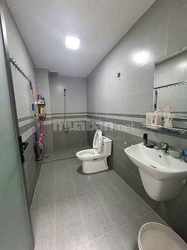 Bán nhà mặt tiền tại Đường Năm Châu, Phường Bảy Hiền,TP HCM, 11,5 tỷ