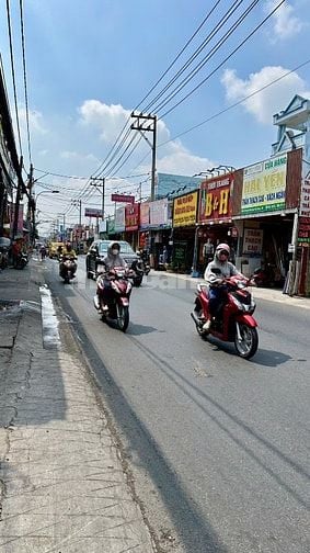 Bán nhà 120m2 SHR mặt tiền Phan Văn Hớn ngay chợ Đại Hải