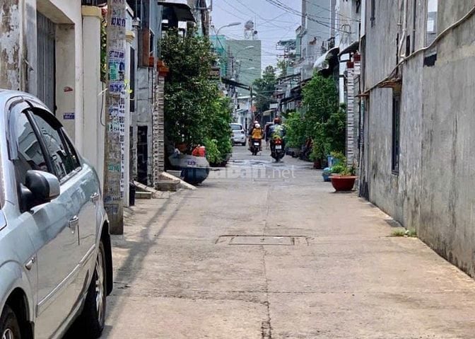 Bán đất hẻm oto Nguyễn Văn Quá - Sổ hồng riêng 4x18m - Chỉ hơn 4 tỷ