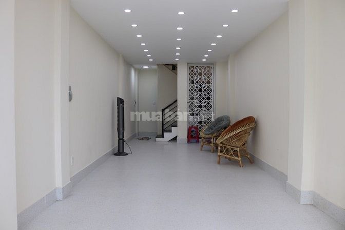 Bán Nhà Mặt tiền 56 Phan Đình Phùng, P. Cầu Kiệu, TPHCM