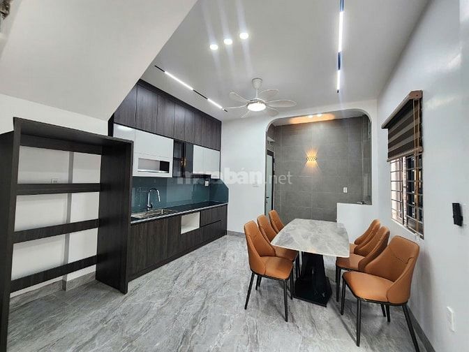 Cần bán căn 3 tầng tại Vân Tra, An Đồng. Chỉ đúng 30m ra đến mặt đường