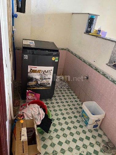 Cho thuê nhà nguyên căn 4PN. 3WC. PK. BC. Bếp