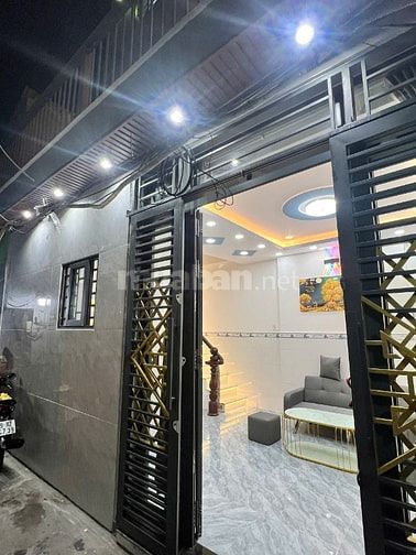 Nhà Hẻm 14B Hưng Phú, P8, Q8. Nhà 1 trệt, 2 lầu,ST.Ngang 6,4m x Dài 4m