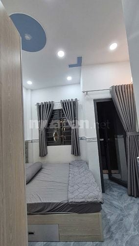 Nhà Hẻm 14B Hưng Phú, P8, Q8. Nhà 1 trệt, 2 lầu,ST.Ngang 6,4m x Dài 4m