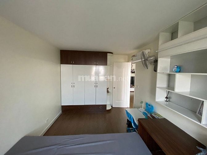 Bán chung cư Rice City Sông Hồng, 68m2 2PN2WC tầng cao giá 4.45 tỷ 