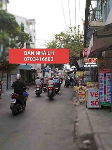 Bán nhà mặt tiền-12m giá:790 triệu-chợ bình chánh-cho thuê 8tr tháng