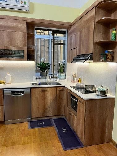 Căn hộ 109m2 chỉ 7 tỷ mặt đường Dương Đình Nghệ - Cầu Giấy sẵn 3 ngủ