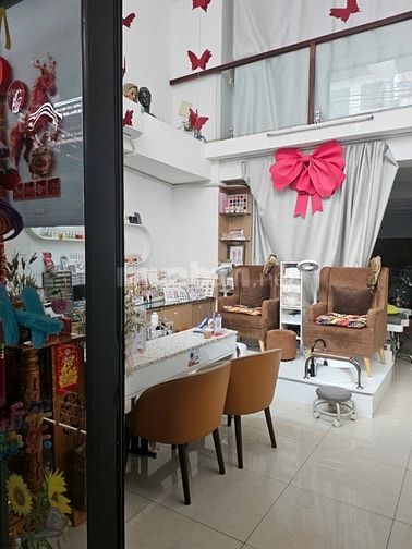 Cho thuê mặt bằng ngay hẻm 46 chợ Vườn Chuối, Quận 3, hơn 40m2