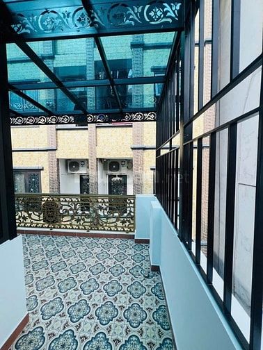 PHÂN LÔ Ô TÔ TRÁNH KINH DOANH VĂN PHÒNG VỈA HÈ 2 BÊN GIÁ 25 TỶ