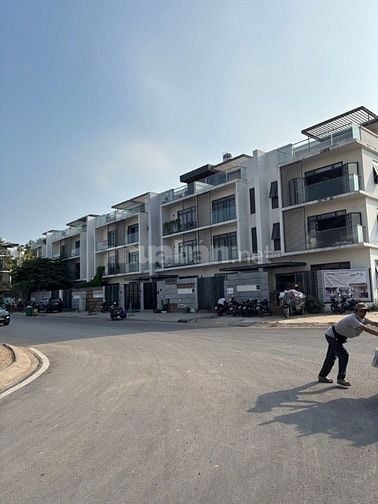BÁN NHÀ - MẶT TIỀN -  ĐƯỜNG VŨ TỐNG PHAN - P. AN PHÚ