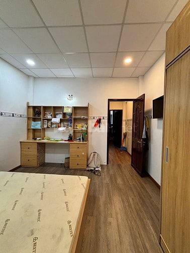 Nhà 5 Tầng, 6 PN, giáp Kdc Tên Lửa, 52m2, HXH, Chỉ 6,1 Tỷ.