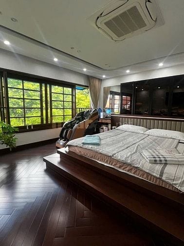 Chính chủ tôi bán nhà phố Lý Nam Đế, Q Hoàn Kiếm, Dt 70 m, 7 tầng, Mt 