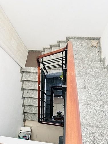 GIẢM SÂU 600 TRIỆU  BÁN NHÀ DIỆN TÍCH LỚN HUỲNH VĂN BÁNH PHÚ NHUẬN 