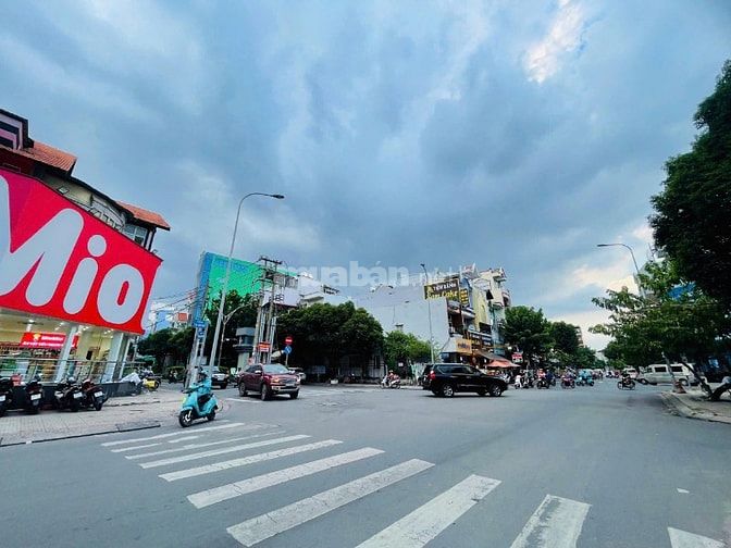 Cho thuê nhà GÓC 2MT 232 Tân Sơn Nhì, Phường Tân Sơn Nhì, Hồ Chí Minh